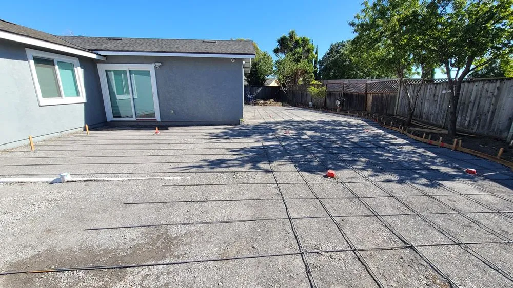 Custom residential landscaping for homes in Cupertino, CA by PR Landscaping