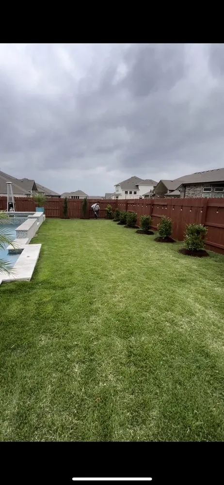 Expert landscaping services experts serving Cedar Park, TX - PR Lawns & Landscaping
