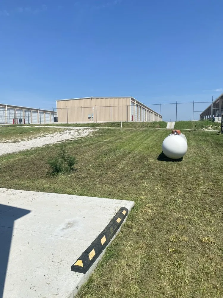 Reliable garden landscaping near you in Lincoln, NE by Pradera Lawncare & Landscape