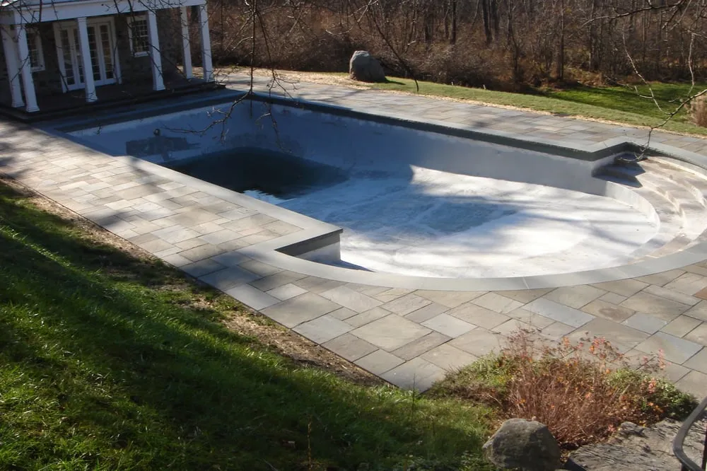 Local yard cleanup service in Brewster, NY - Prado Landscape