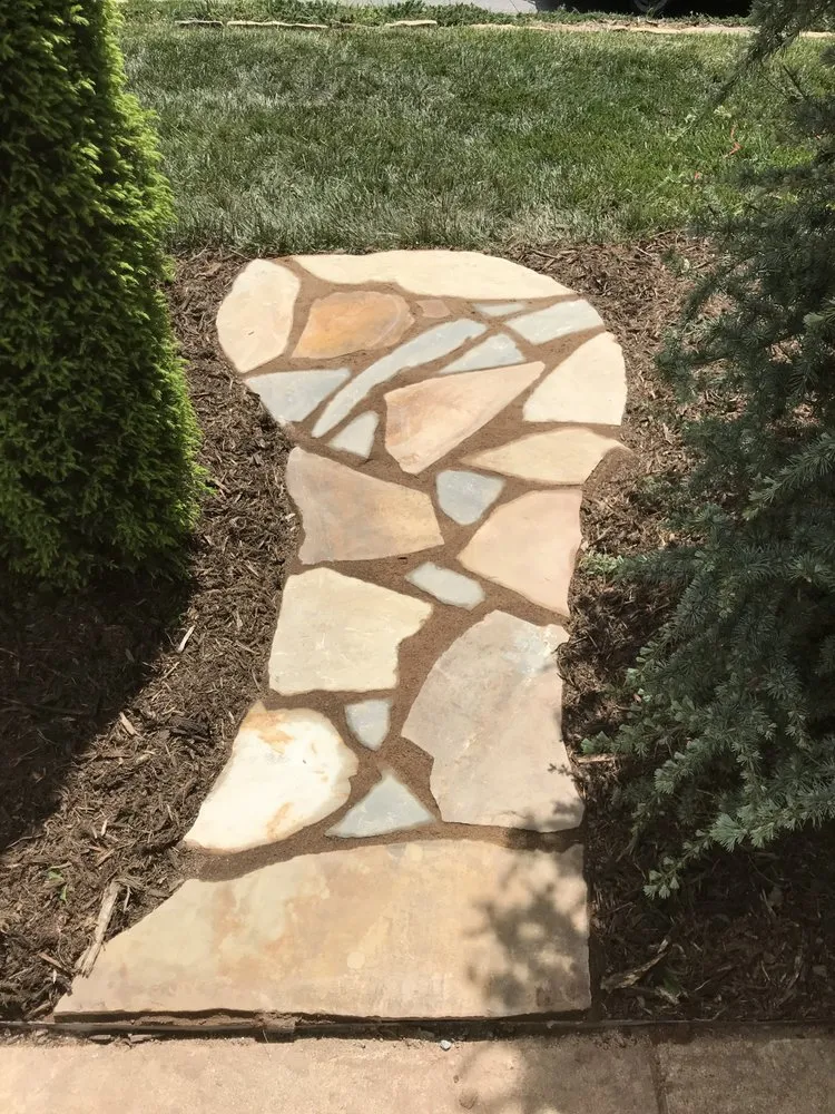 Reliable landscaping services experts serving Asheville, NC - Prado’s Landscaping