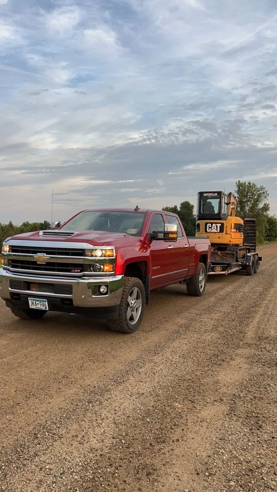 Expert lawn mowing service experts serving Rogers, MN - Prairie Contracting