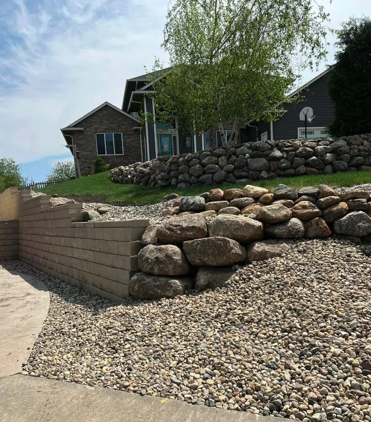 Top-rated outdoor landscaping experts serving Tea, SD - Prairie Homes