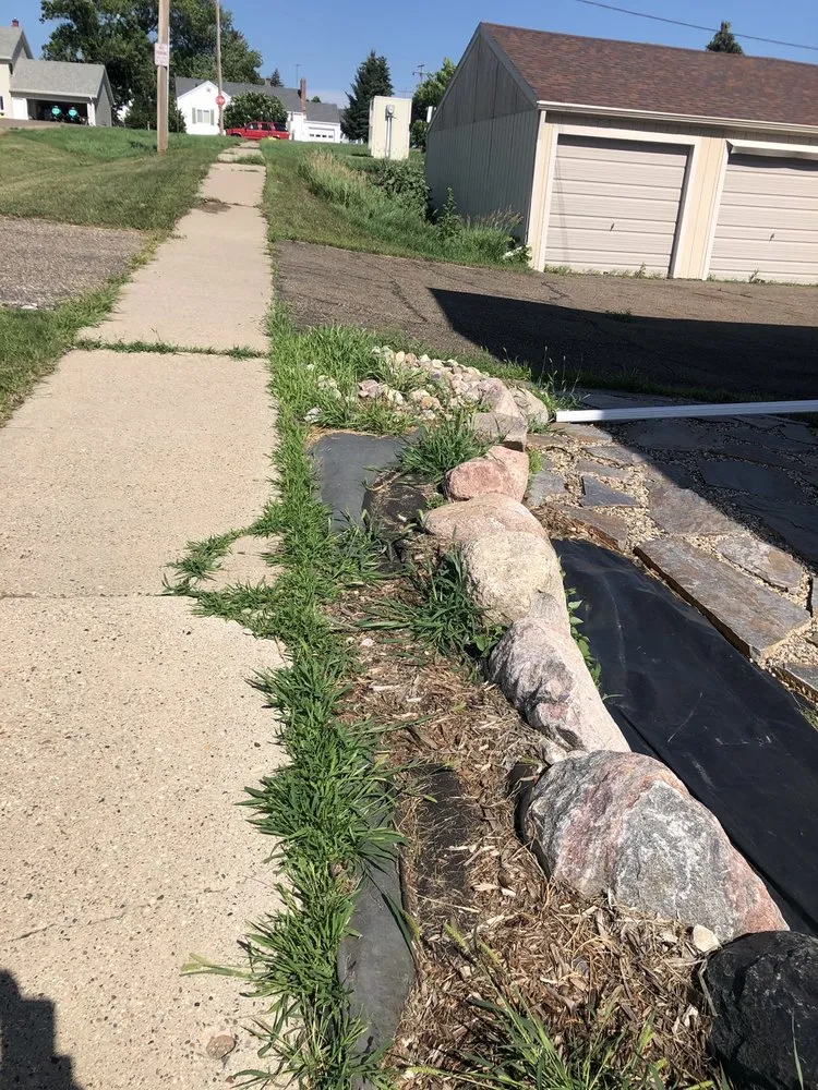 Custom landscape design in Baldwin, ND by Prairie View Landscaping & Nursery