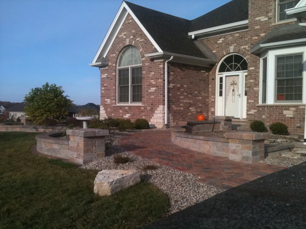 Trusted lawn care service for outdoor upgrades in Sugar Grove, IL by Prairie's Hardscapes and Design