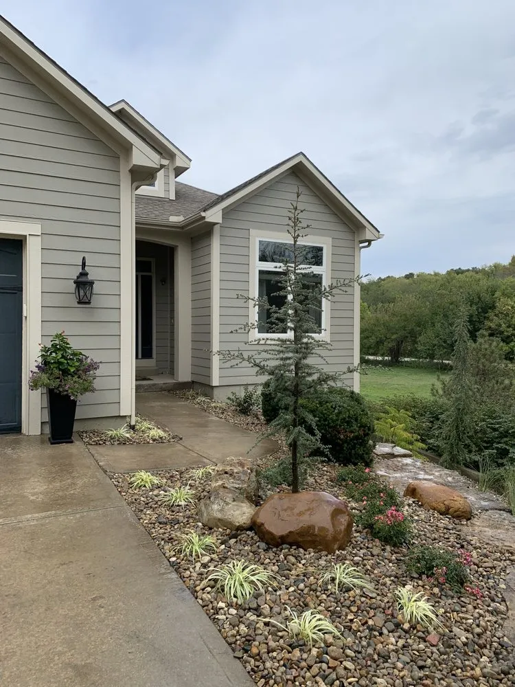 Reliable lawn care service in Overland Park, KS by Prairieside Concepts