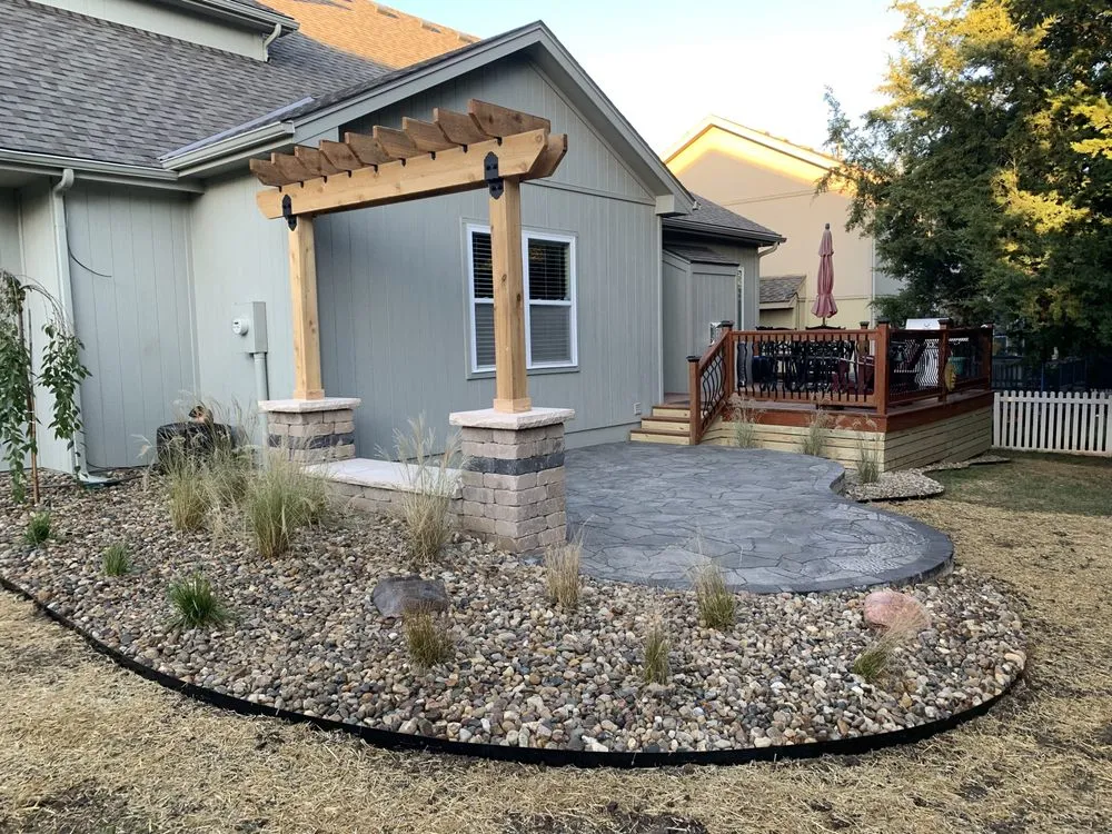Expert yard maintenance in Overland Park, KS by Prairieside Concepts
