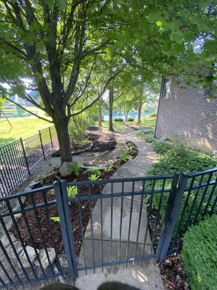 Top-rated garden landscaping in Newburgh, IN - Prather Landscaping