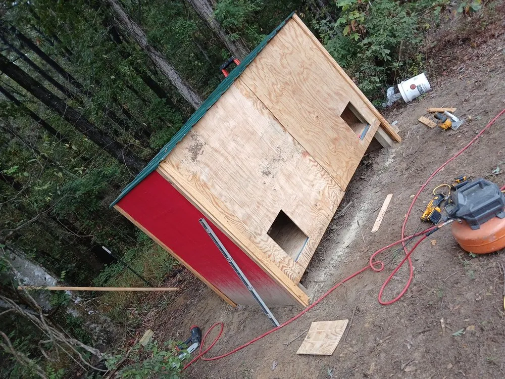 Affordable landscaping services experts serving Philadelphia, MS - Praying Hands