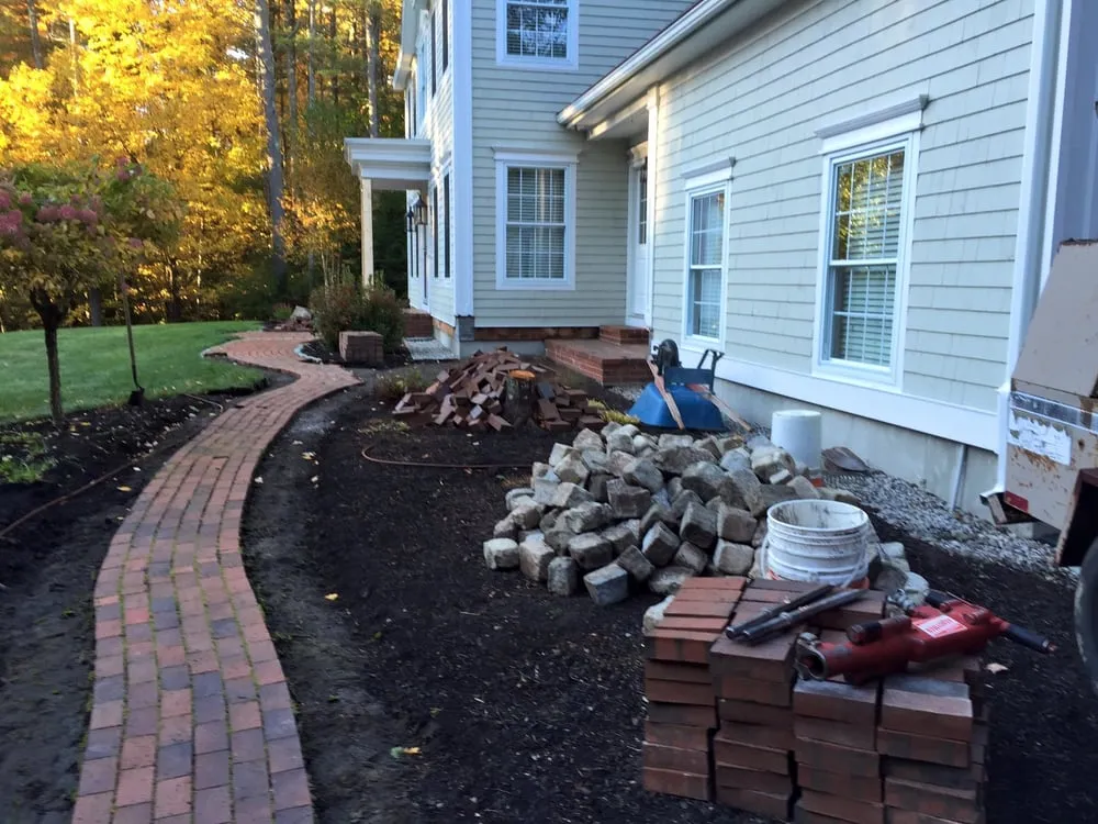 Top-rated residential landscaping near you across Falmouth, ME - Pray's Hardscape