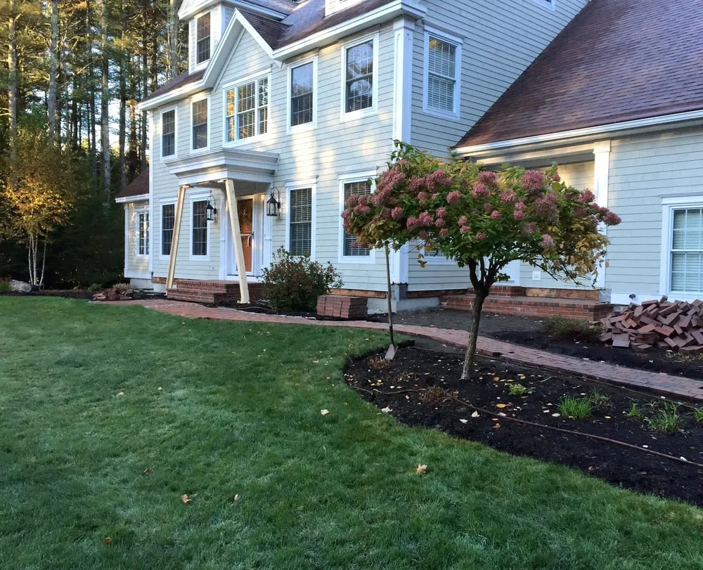 Reliable yard maintenance for homes across Falmouth, ME - Pray's Hardscape