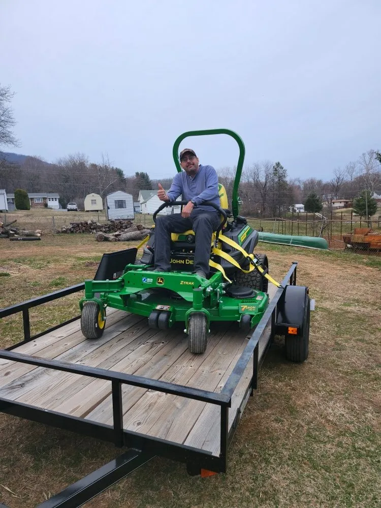 Professional yard maintenance for beautiful yards in Buchanan, VA by Prease Home Repair & Landscaping services