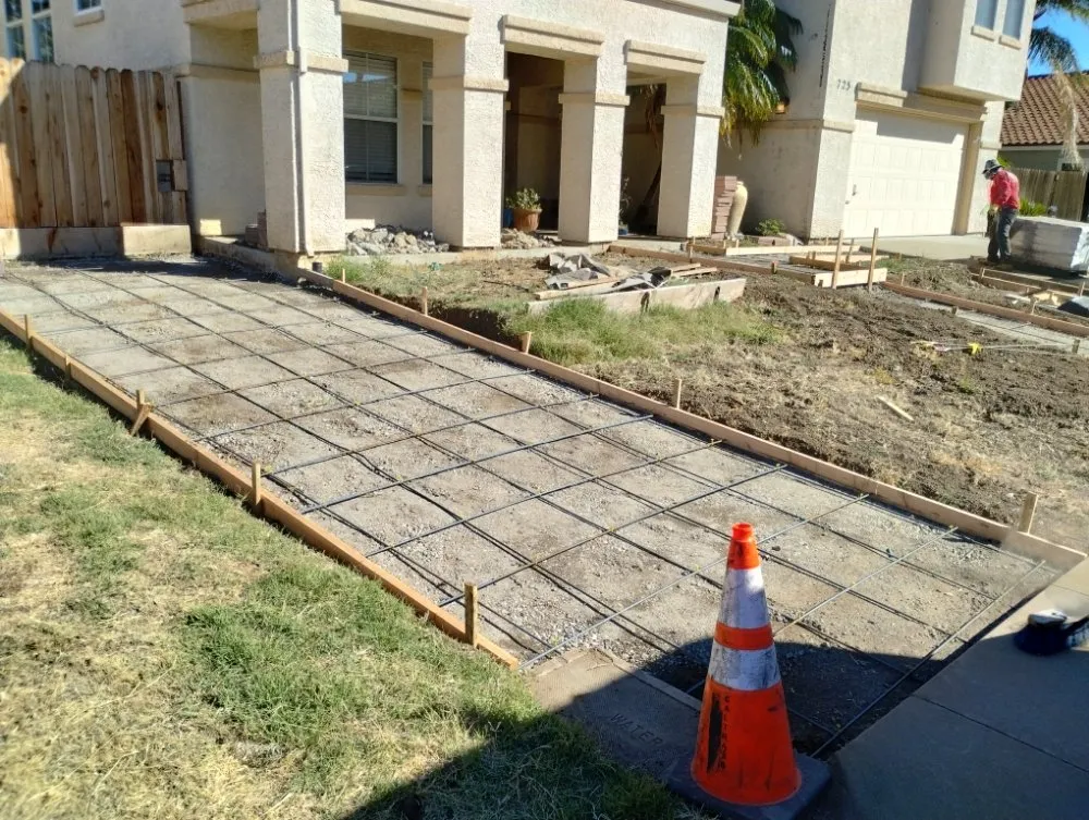 Affordable lawn mowing service in Suisun City, CA by Preciados Landscaping