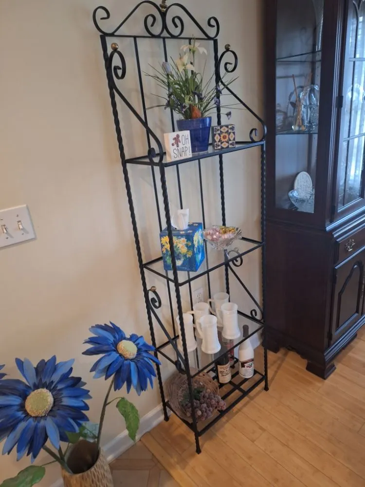 Local landscape design for homes across Harriman, TN - Precious Care Cleaning Services