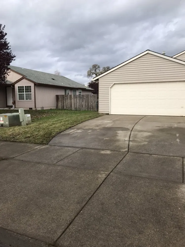 Top-rated yard maintenance near you in Beaverton, OR by Precise Lawn Care