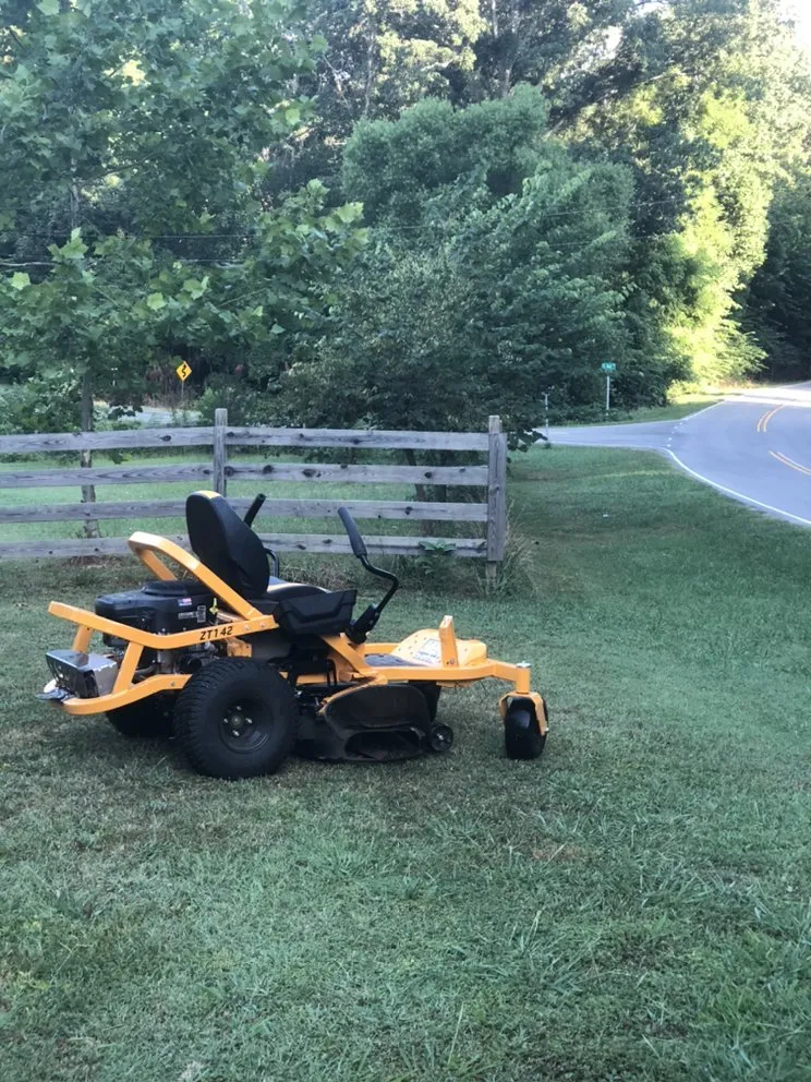 Top-rated residential landscaping experts serving Oxford, NC - Precision cuts