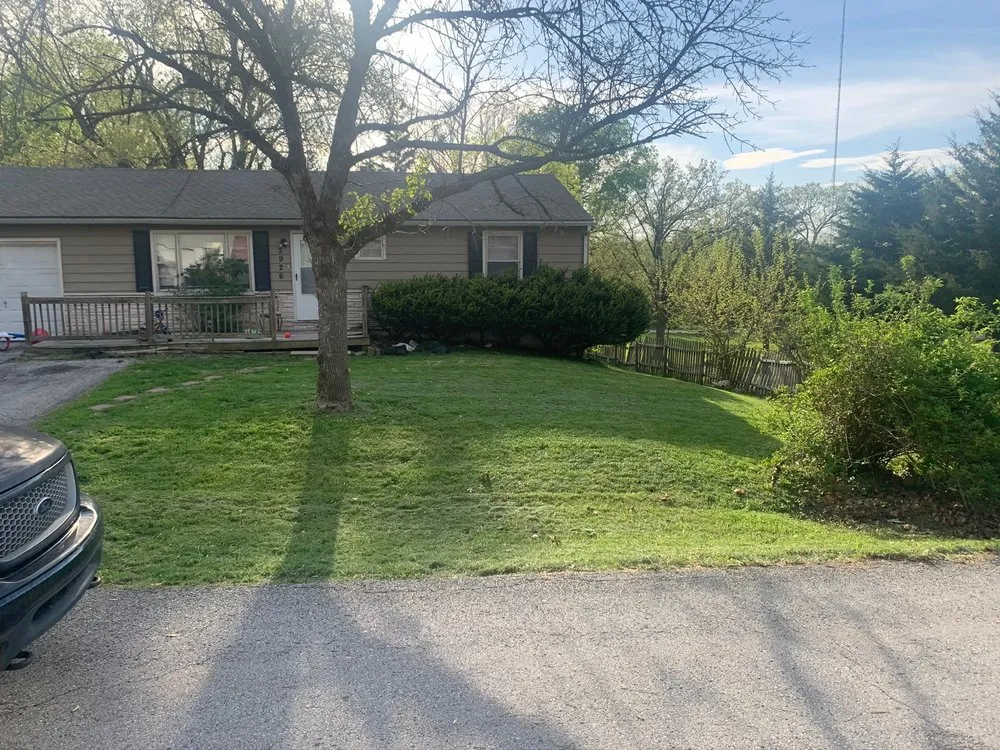 Affordable yard cleanup service near you in Kansas City, MO by Precision Cutt Lawn Care