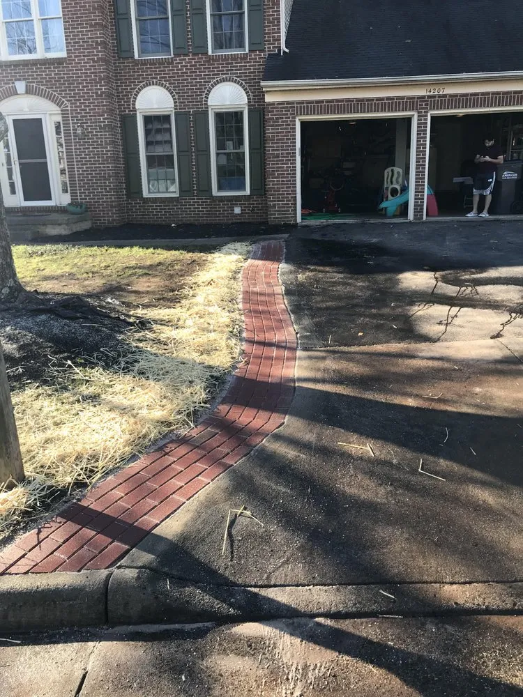 Reliable yard maintenance with custom design across Manassas, VA - Precision Cutting N Services