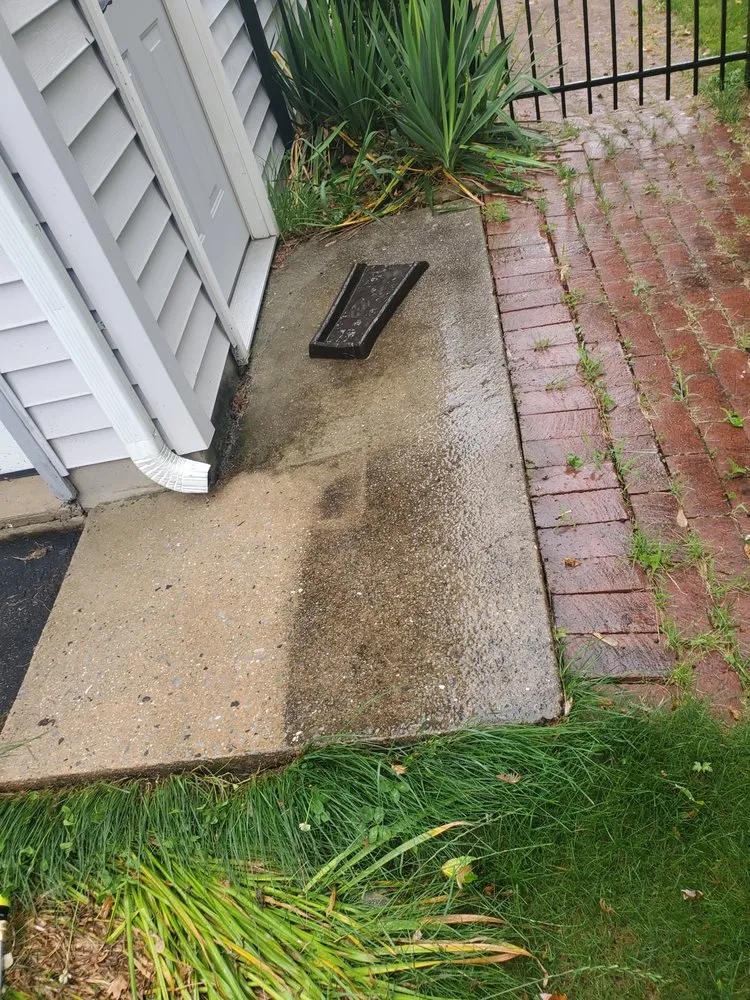 Top-rated landscaping services for residential properties across Robesonia, PA - Precision Details