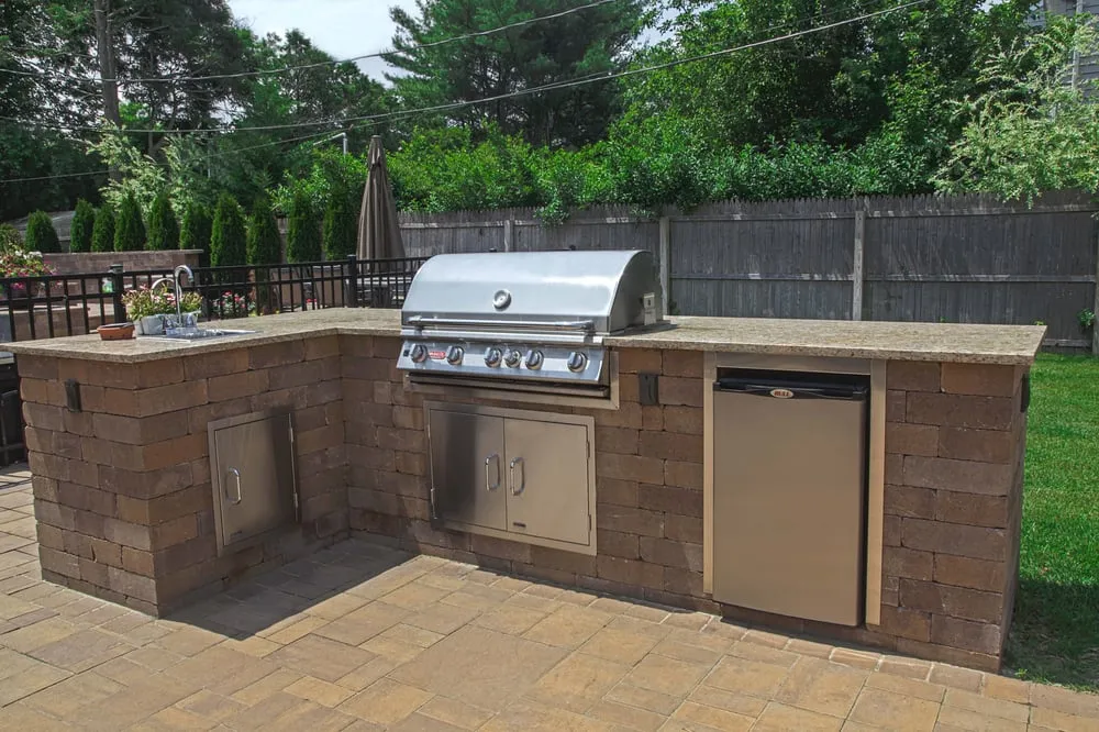 Affordable residential landscaping for residential properties across Bohemia, NY - Precision Enterprises