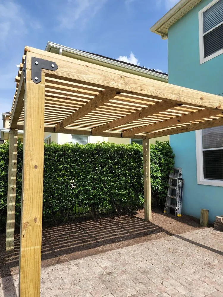 Expert outdoor landscaping in Gibsonton, FL by Precision Fence and Landscaping