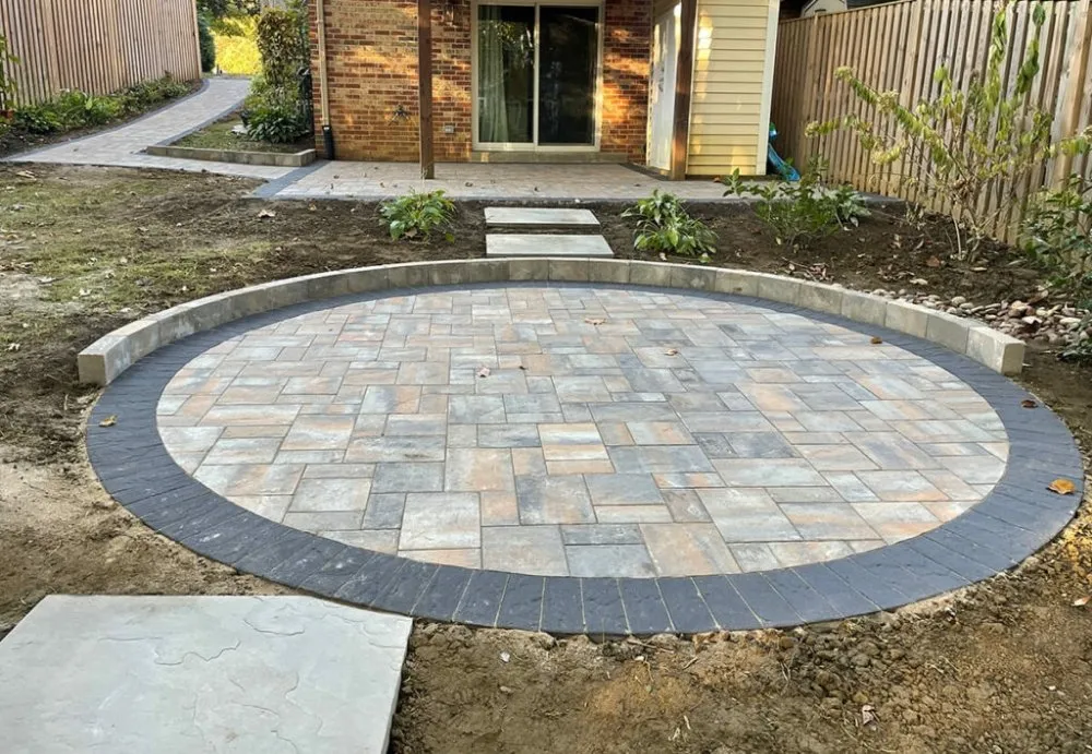 Professional lawn care service experts serving Sauget, IL - Precision Hardscapes
