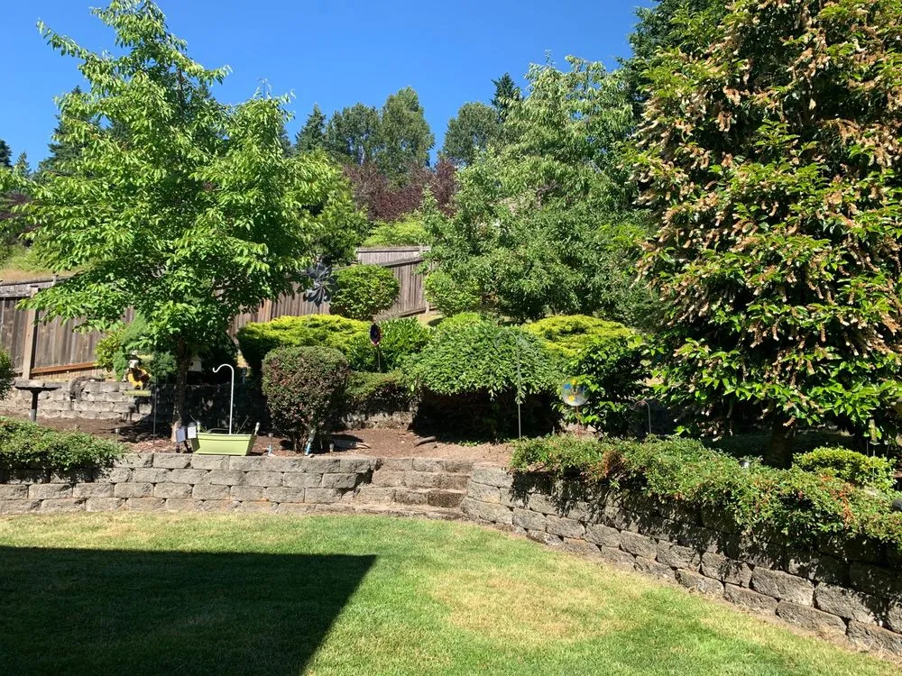 Expert garden landscaping experts serving Lynnwood, WA - Precision Home Services