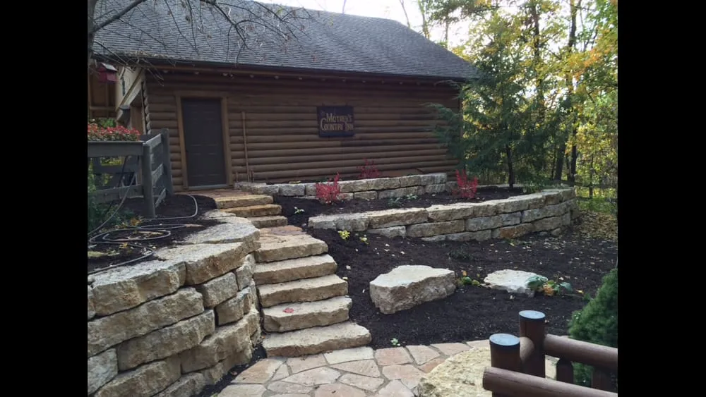 Custom landscape design experts serving Eleroy, IL - Precision Landscape