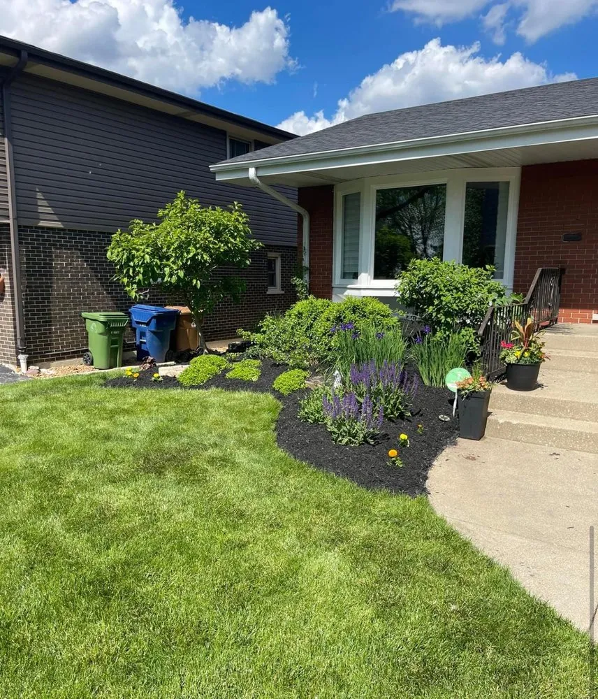 Affordable yard maintenance in Oak Lawn, IL by Precision Landscape Services
