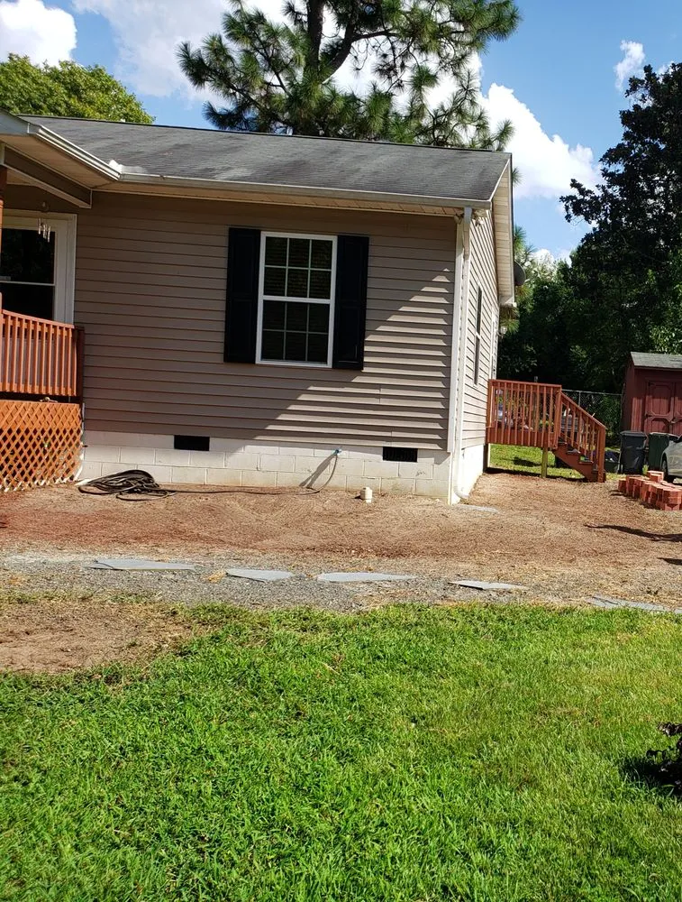 Custom lawn care service in Raeford, NC - Precision landscaping group