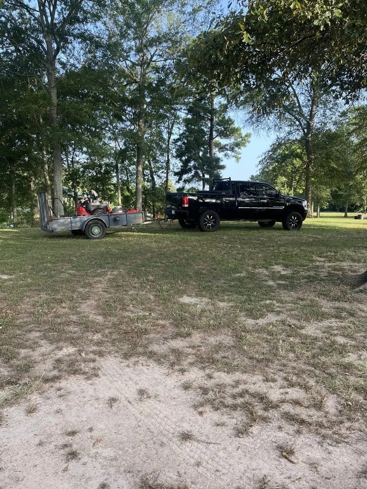 Affordable yard maintenance in West Monroe, LA by Precision Landscaping