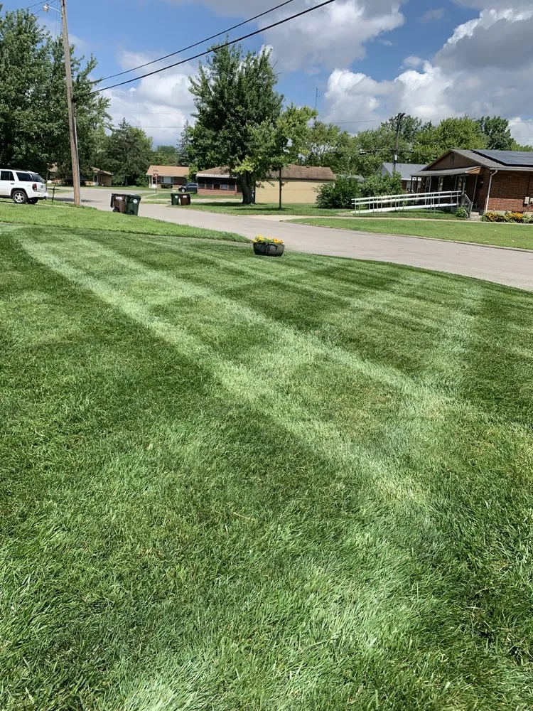 Top-rated landscaping services in Franklin, OH - Precision Lawn & Landscape