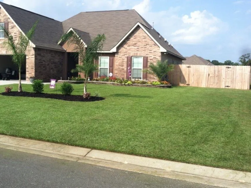 Trusted yard maintenance experts serving Prairieville, LA - Precision Lawn & Landscaping Services