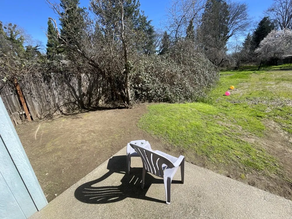 Local lawn mowing service experts serving Grants Pass, OR - Precision Lawn Care & Maintenance