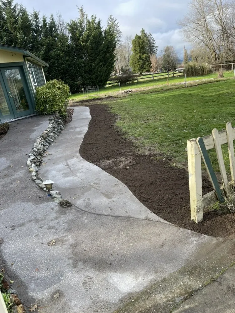Top-rated landscape installation in Grants Pass, OR - Precision Lawn Care & Maintenance
