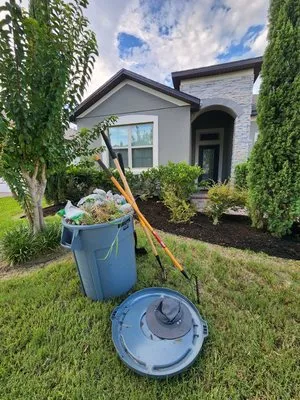 Precision Lawn Pro Logo