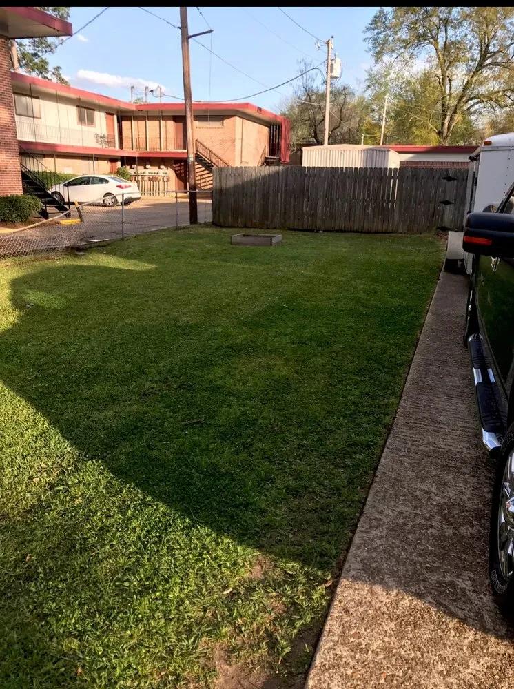 Top-rated lawn mowing service for residential properties across West Monroe, LA - Precision Mowing & Maintenance Services