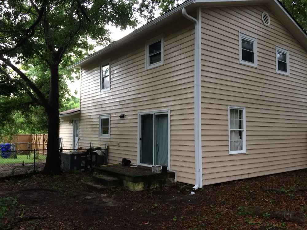 Expert yard maintenance in Charleston, SC - Precision one