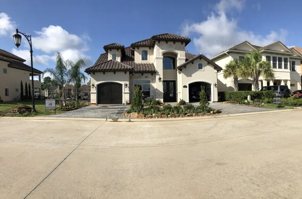 Affordable residential landscaping experts serving Houston, TX - Precision Outdoor