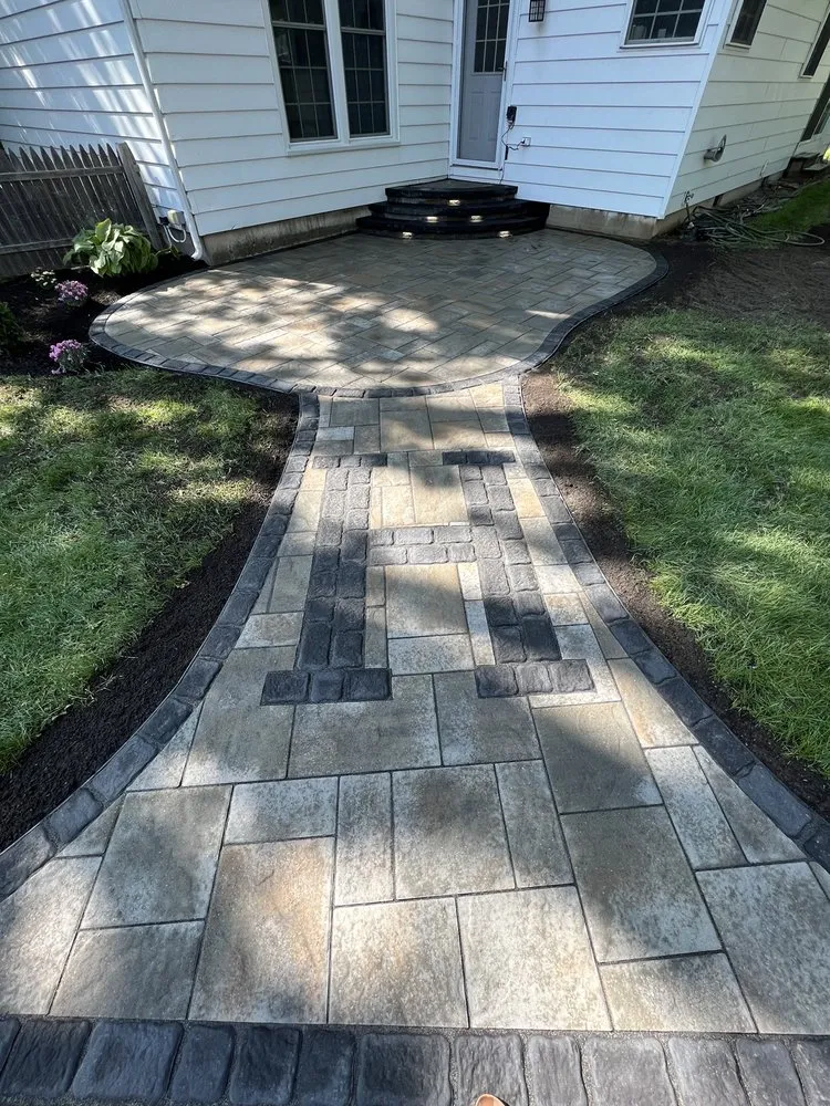Top-rated yard cleanup service for homes across Baldwinsville, NY - Precision Pavers