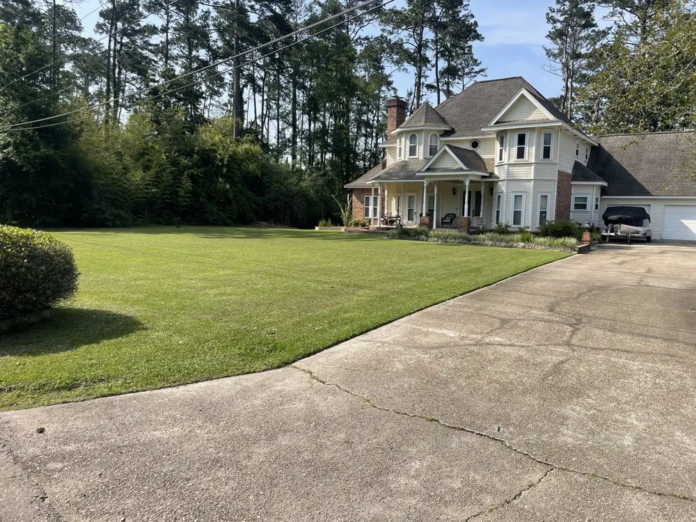 Trusted residential landscaping in Albany, LA by Precision Plus Lawn Care