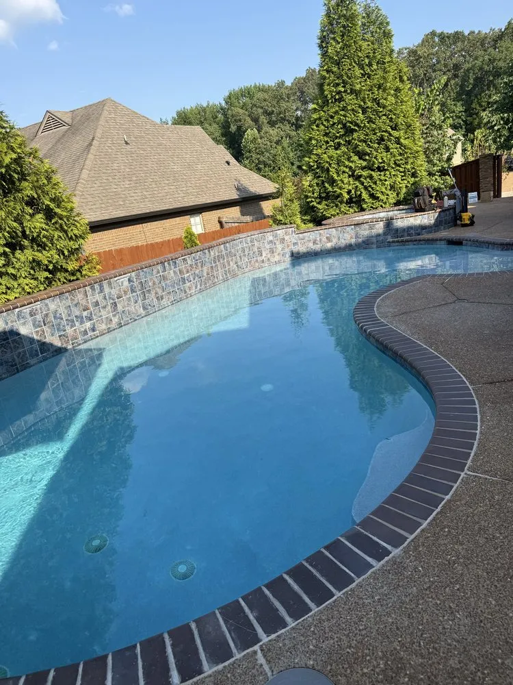 Affordable lawn care service experts serving Memphis, TN - Precision Pools & Landscapes