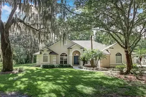 Reliable landscape installation experts serving Middleburg, FL - Precision Pro Diversified Lawn Care