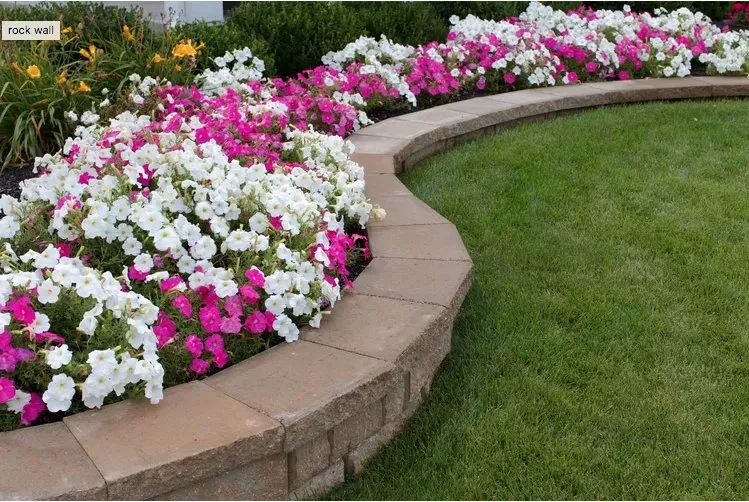 Expert garden landscaping with custom design in Florence, KY by Precision Trim Landscape