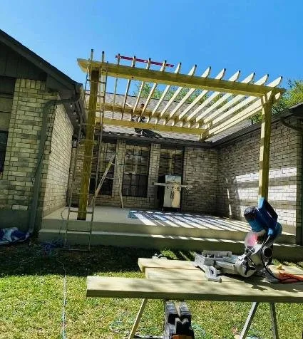 Affordable yard maintenance in Karnes City, TX by Precision Yard Worx