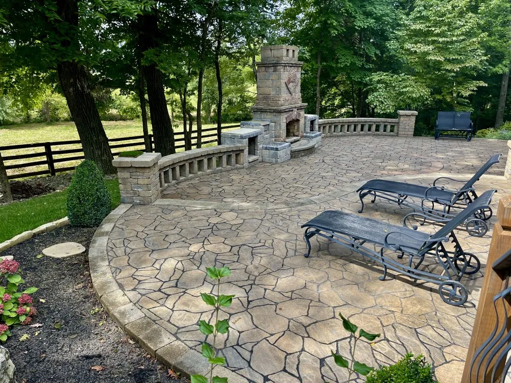 Trusted lawn mowing service experts serving Louisville, KY - Preferred Outdoor Designs