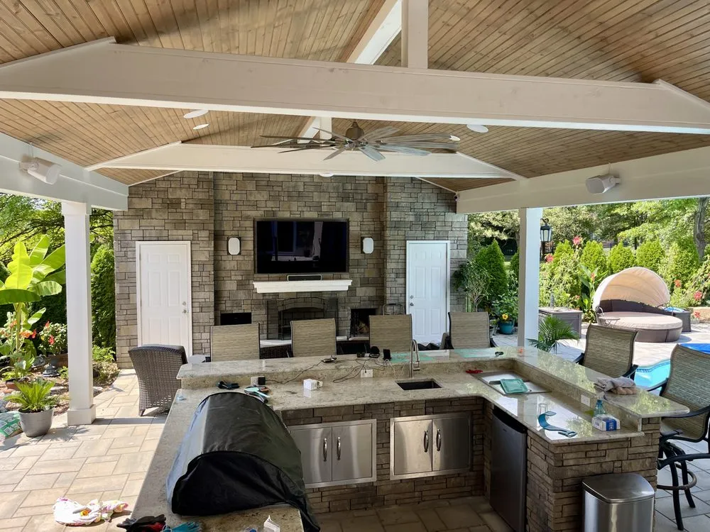 Reliable yard cleanup service in Louisville, KY - Preferred Outdoor Designs