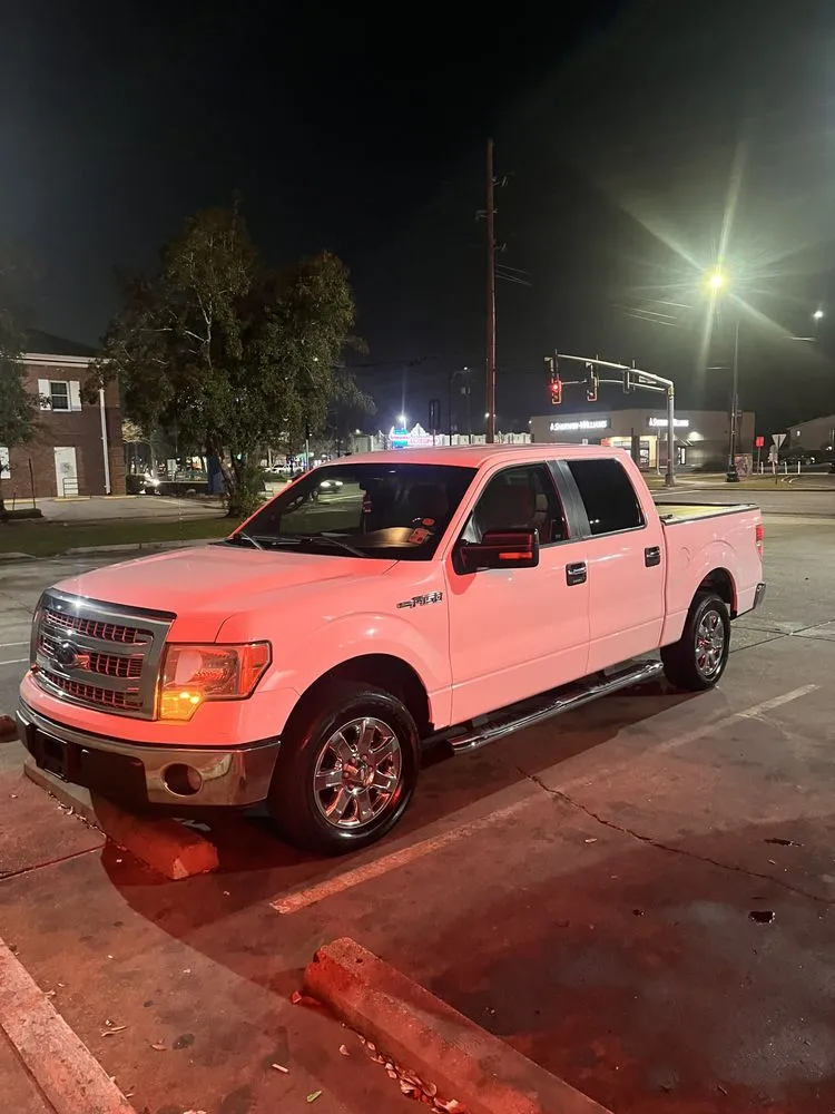 Top-rated garden landscaping in Metairie, LA - Premier Auto Detailing