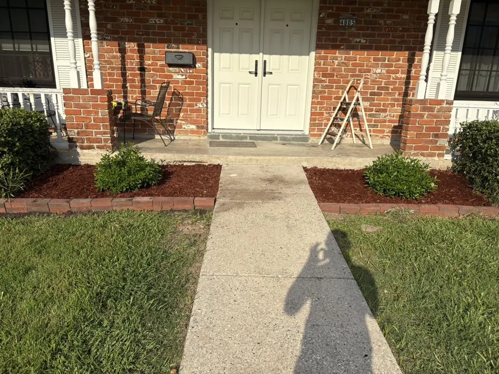 Affordable landscape design in Metairie, LA by Premier Auto Detailing