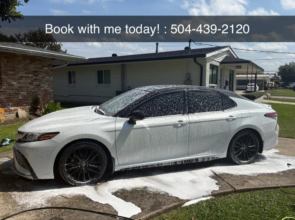 Trusted residential landscaping for homes in Metairie, LA by Premier Auto Detailing